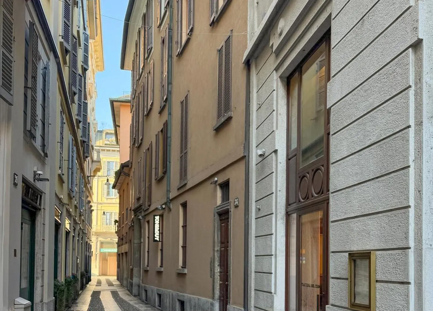 Flower Apartment - New Bright Home In Brera Milan
