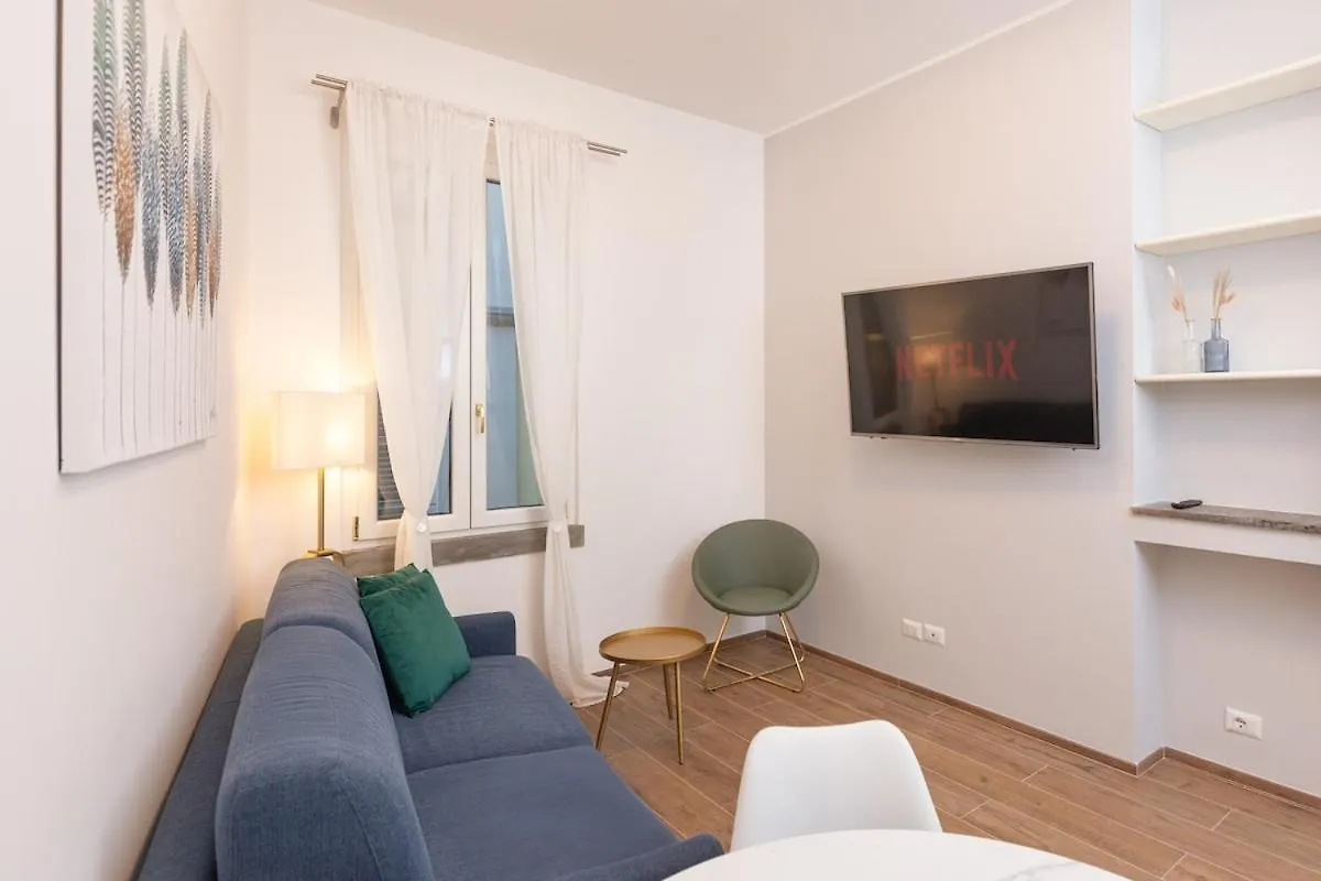 Flower Apartment - New Bright Home In Brera Milan