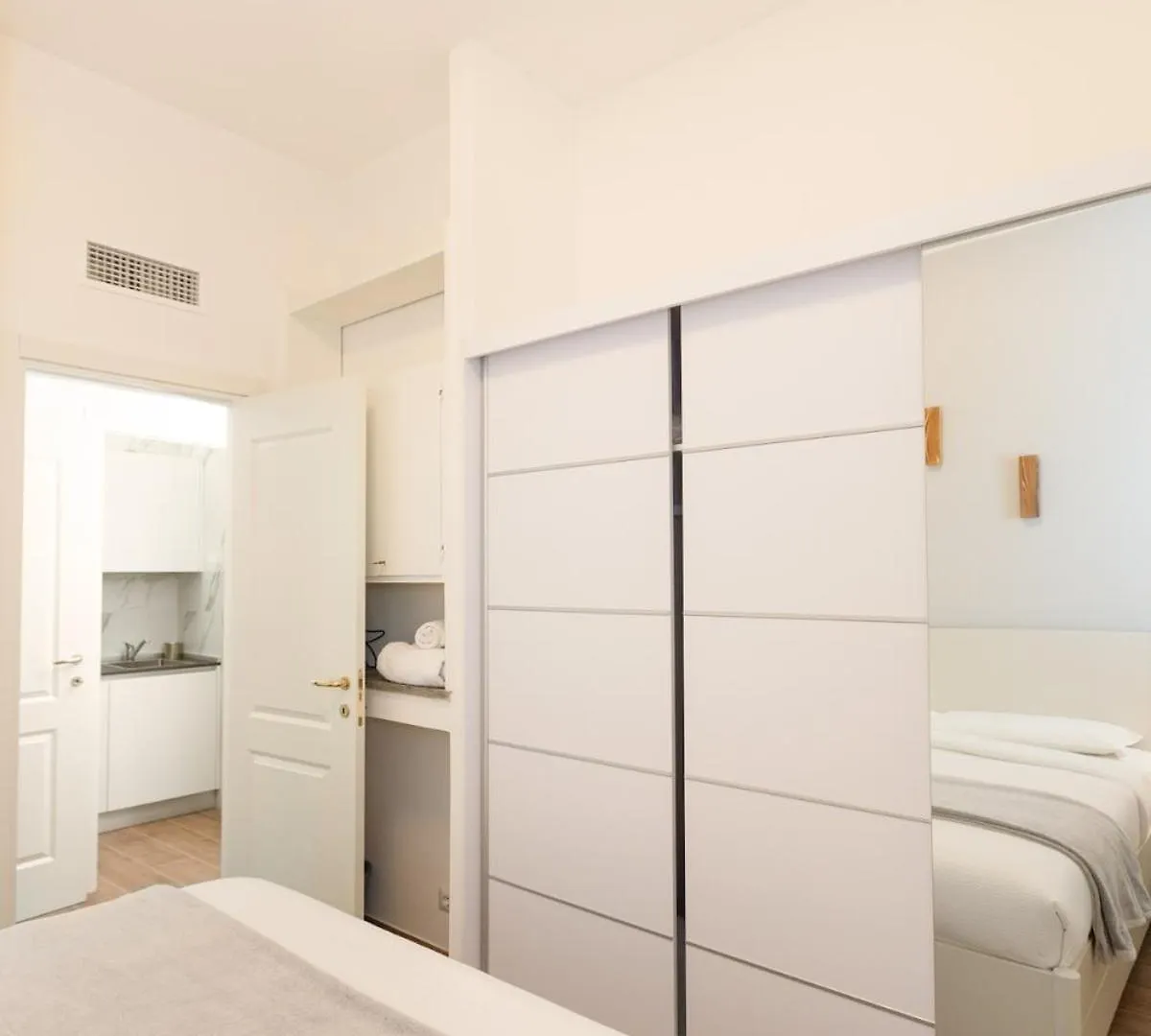 Flower Apartment - New Bright Home In Brera Milan