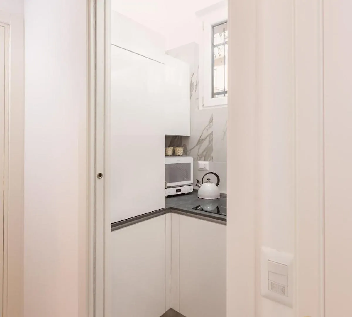 Flower Apartment - New Bright Home In Brera Milan